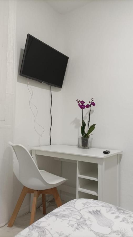 Habitacion Cerca Centro De Madrid Luaran gambar