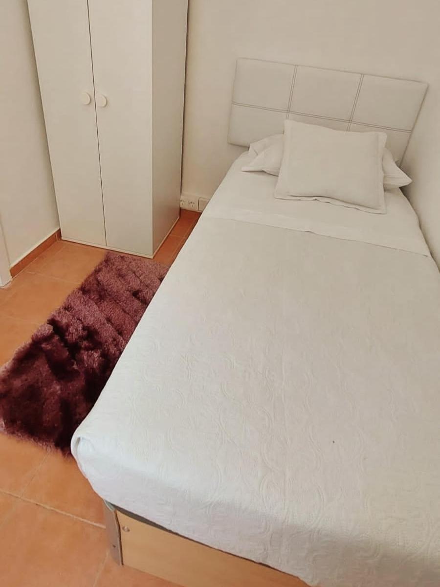 Habitacion Cerca Centro De Madrid Bilik gambar