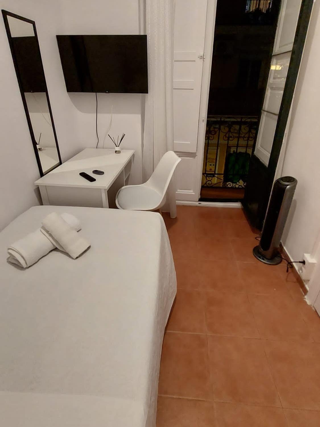 Habitacion Cerca Centro De Madrid Bilik gambar