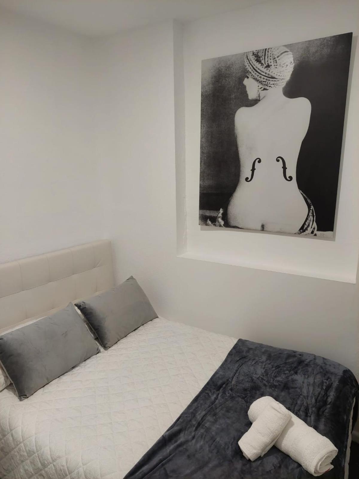 Habitacion Cerca Centro De Madrid Bilik gambar